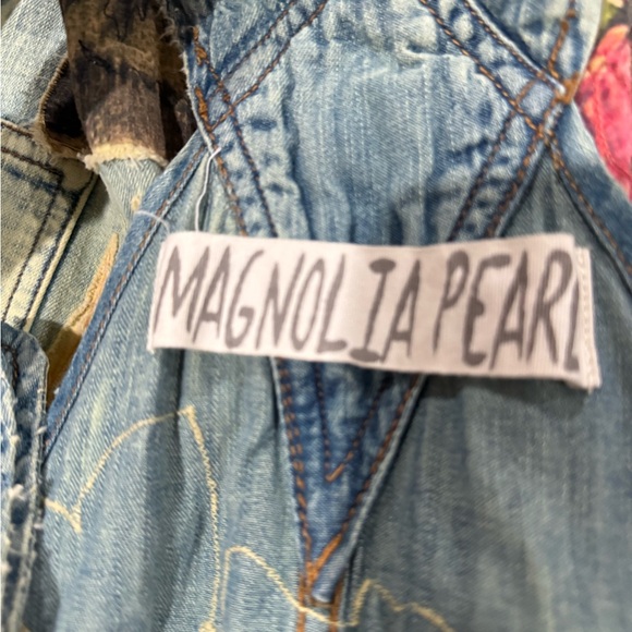 Magnolia Pearl floral appliqué denim overalls hand-distressing, fading - Picture 9 of 10